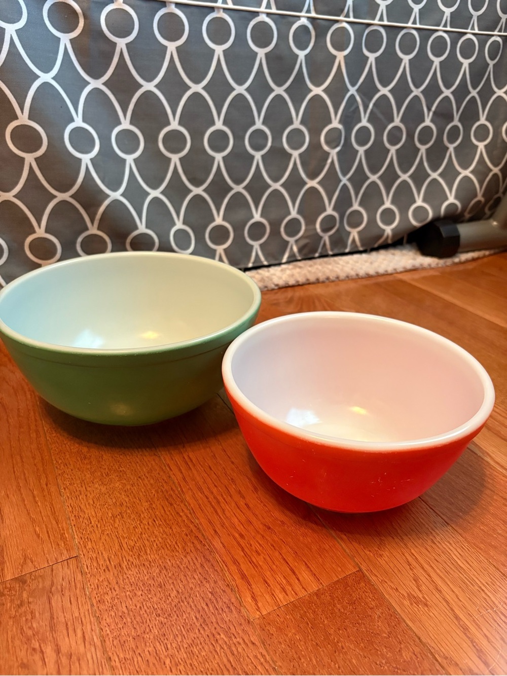 1950’s vintage Pyrex mixing bowls
